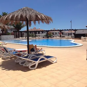 https://apartamento-la-palmera-amarilla-golf.tenerifehoteles.net